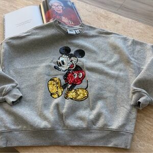 Forever 21 Gray Oversize Sequin Mickey Mouse Sweater